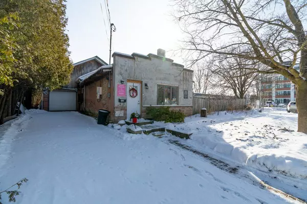 Guelph, ON N1E 3A2,163 Alice ST