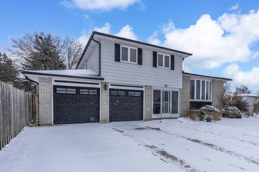 31 Little AVE, Barrie, ON L4N 2Z4