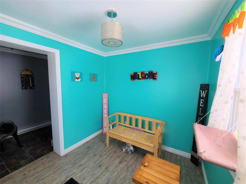 Labrador City, NL A2V 2X2,942 Cashin Crescent