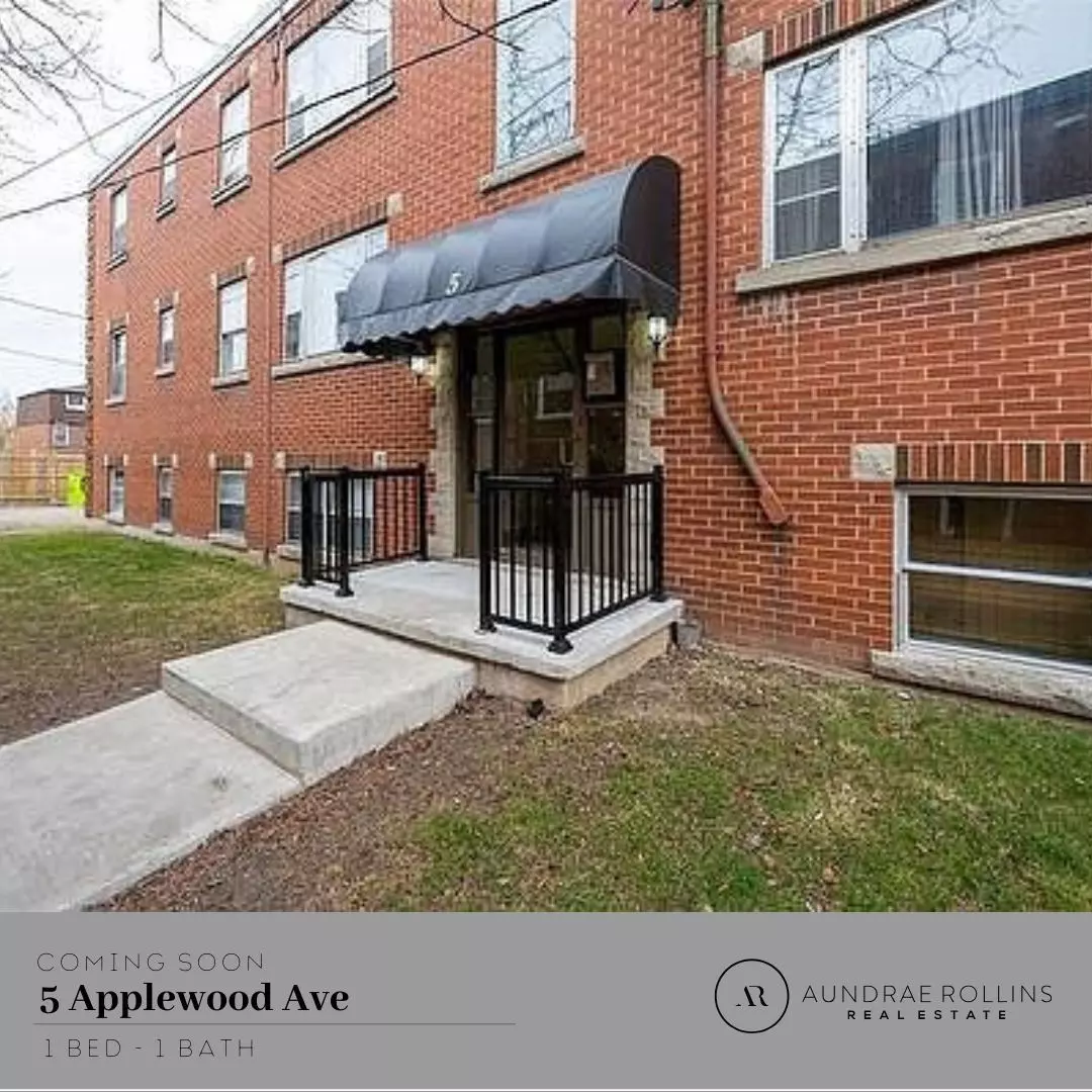 Hamilton, ON L8G 3S4,5 Applewood AVE #2