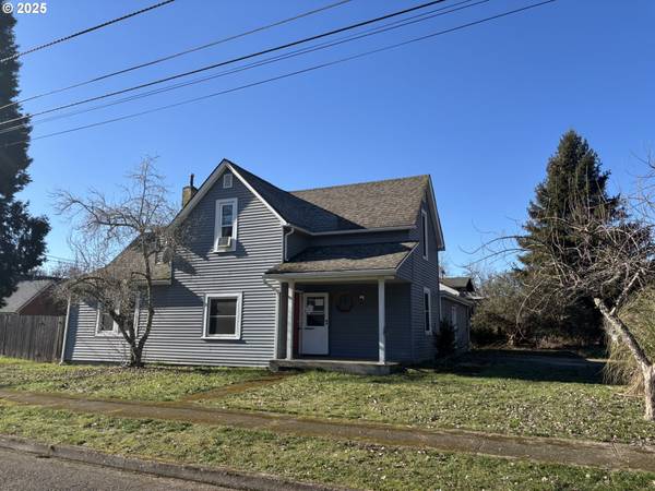 243 N G ST, Cottage Grove, OR 97424