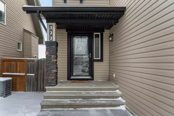 Airdrie, AB T4B 0L8,322 Coopers DR SW