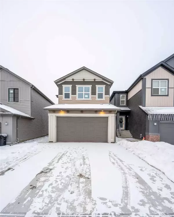 39 Heirloom DR, Calgary, AB t3s 0h3