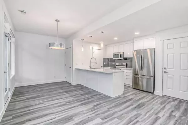 Calgary, AB T3S 2H8,10060 46 ST NE #709