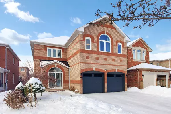 77 Walnut Grove CRES, Richmond Hill, ON L4S 1Z1