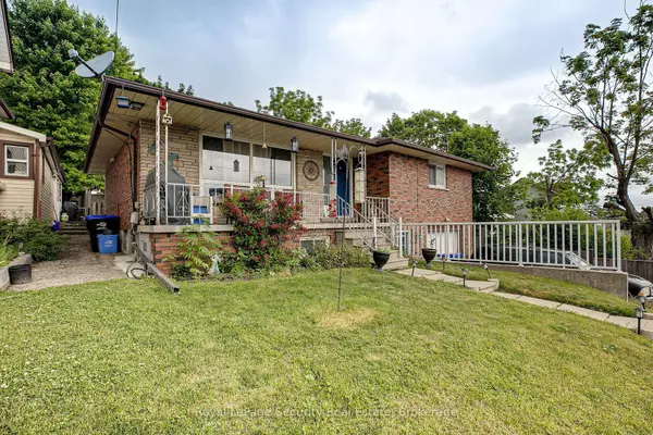 97 John ST E, Bradford West Gwillimbury, ON L3Z 2B1