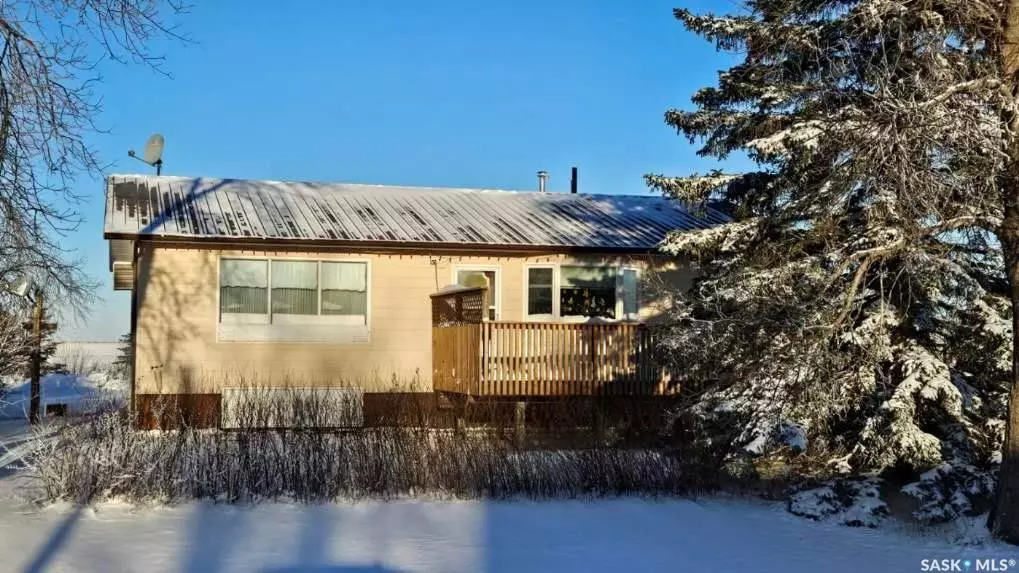 Tugaske, SK S0H 4B0,390 Qu'Appelle STREET