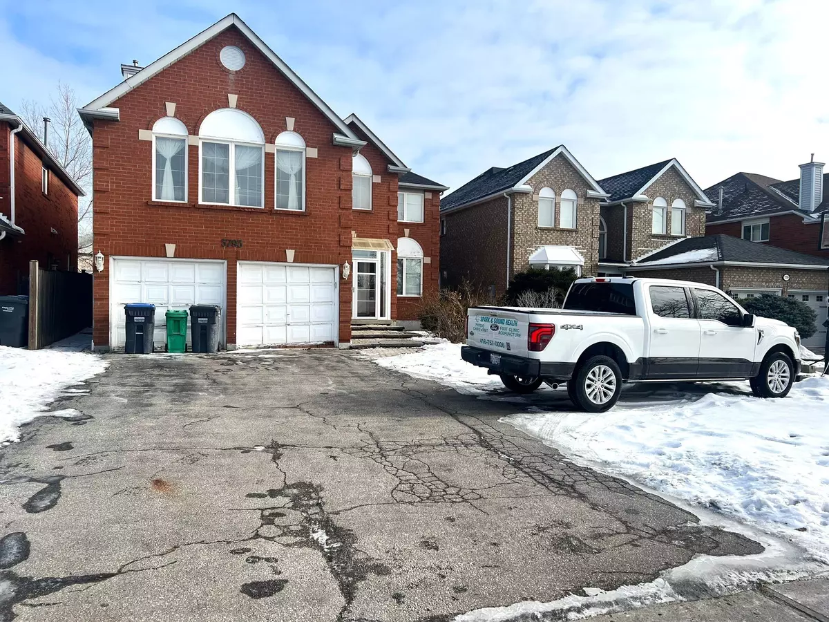 Mississauga, ON L4M 5J9,5793 Glen Erin DR