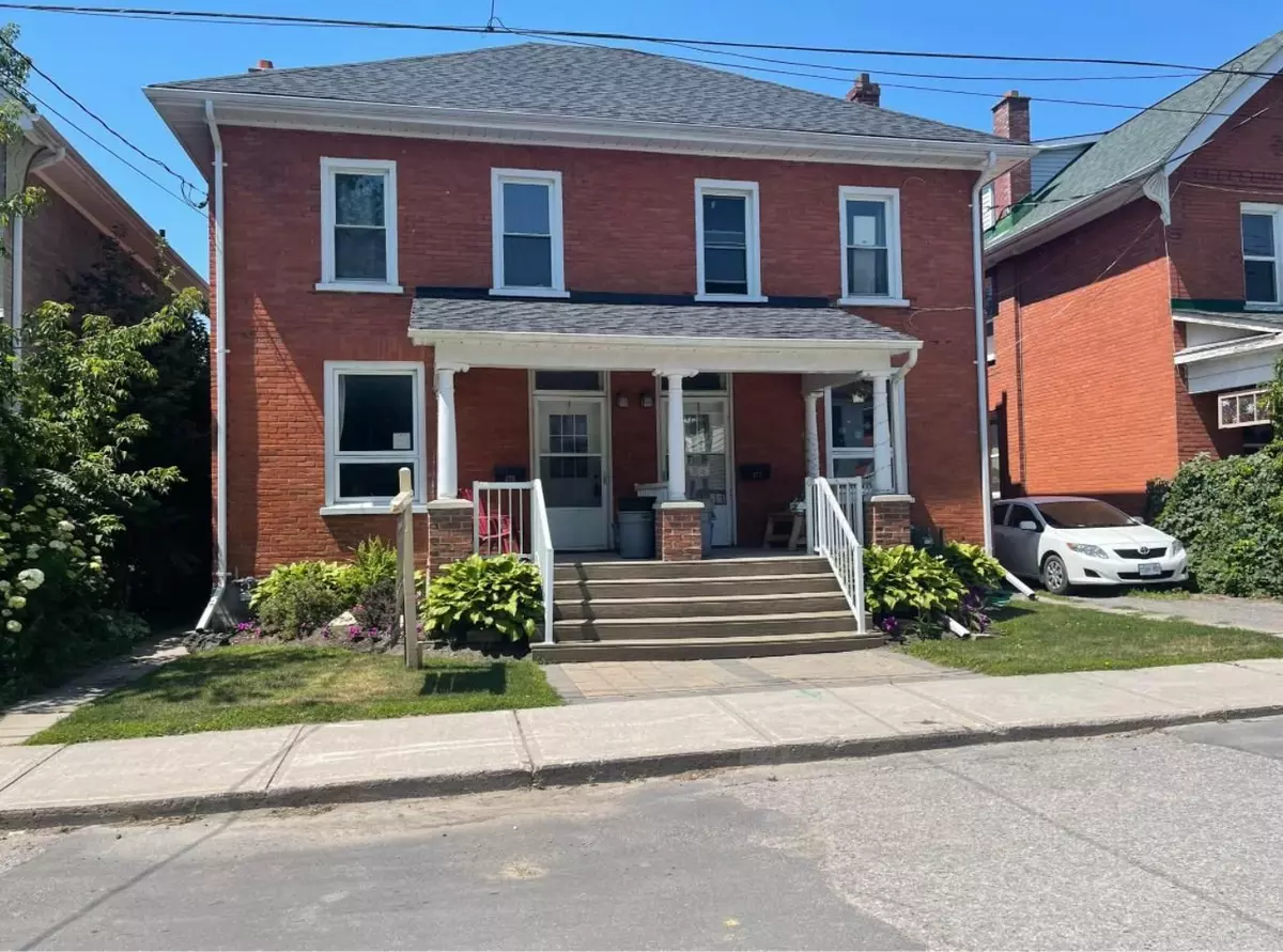 Peterborough, ON K9J 5E7,271-273 Thomas ST