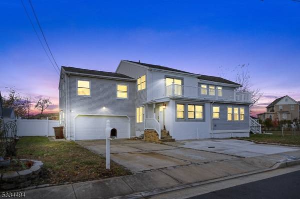 606 2nd St, Union Beach Boro, NJ 07735