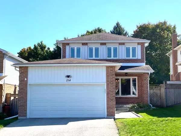 214 Forsyth RD, Newmarket, ON L3Y 7Y2