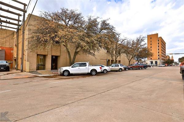 Abilene, TX 79601,289 Pine Street