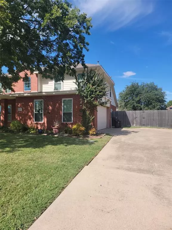 Terrell, TX 75160,107 Redwood