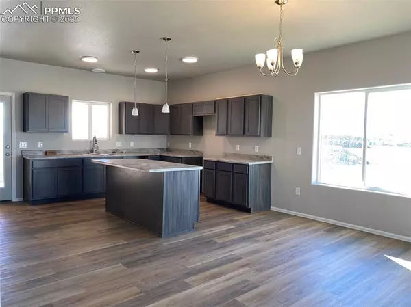 Pueblo, CO 81008,6030 Harper LN