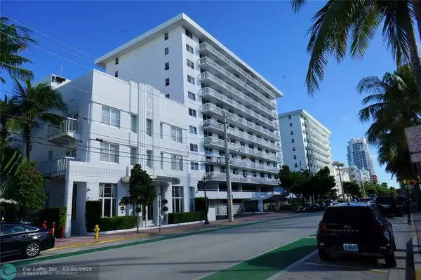 Miami Beach, FL 33139,401 Ocean Dr  #701