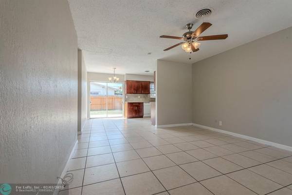 Deerfield Beach, FL 33441,601 SW 14th Ct