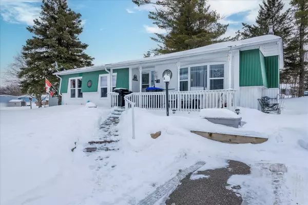 Innisfil, ON L9S 1M2,13 Sunset DR