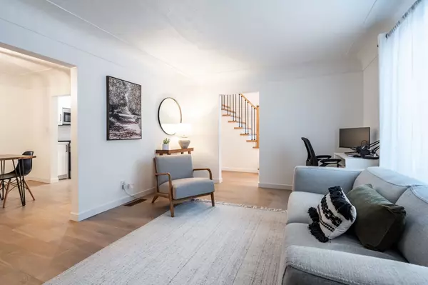 Hamilton, ON L0R 2H0,289 Mill ST