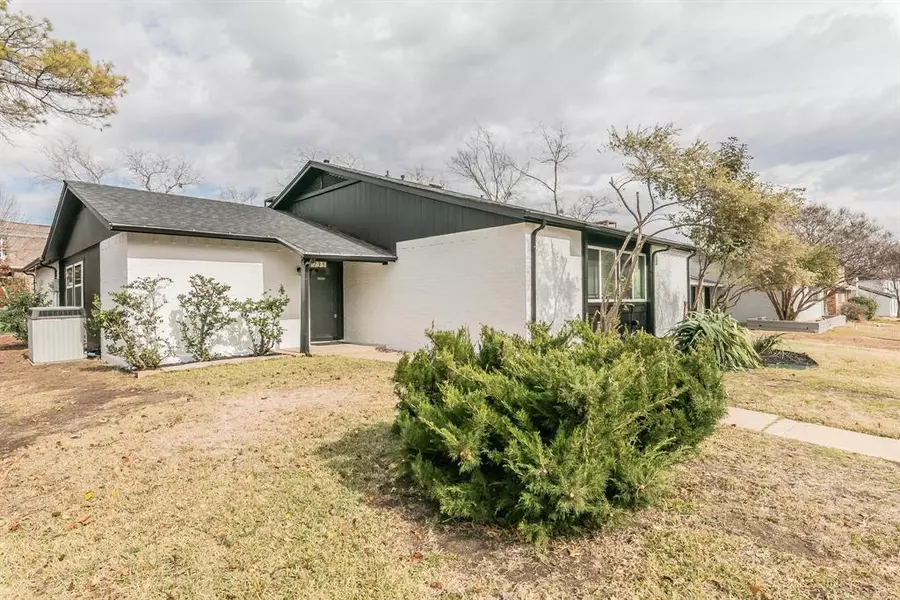 1735 Hartford Drive, Carrollton, TX 75007