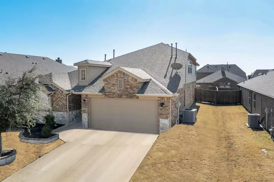 517 Alice Lane, Fate, TX 75189