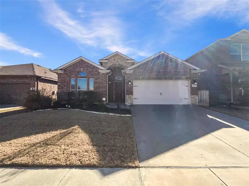 3217 Tamarack Lane, Argyle, TX 76226