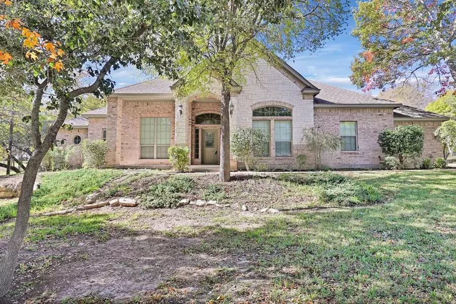 112 Copperwood Drive, Lakeside, TX 76108