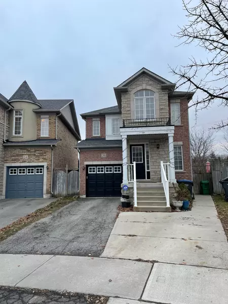 26 Penbridge CIR E, Brampton, ON L7A 2P9