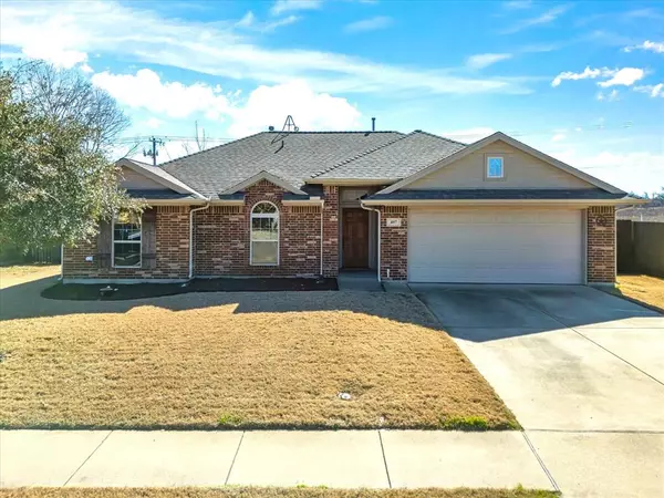 407 Cotton Bend Trail, Venus, TX 76084