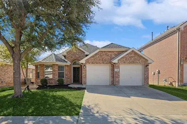 Fort Worth, TX 76262,3932 Ringdove Way