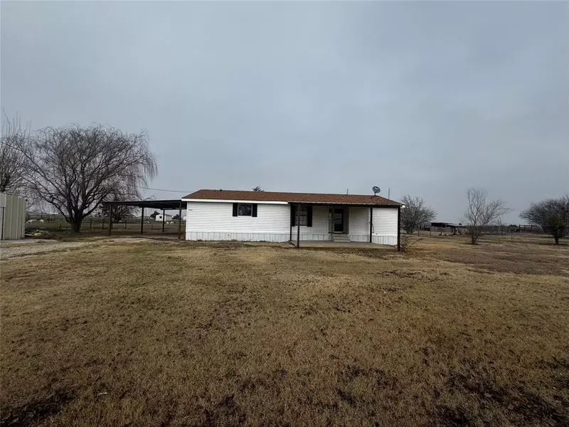 622 W Pecan Tree Road, Waxahachie, TX 75167