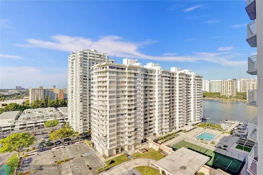 18011 Biscayne Blvd  #602, North Miami Beach, FL 33160