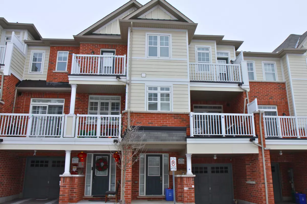 Markham, ON L6E 0T7,3 Fanny Grove WAY