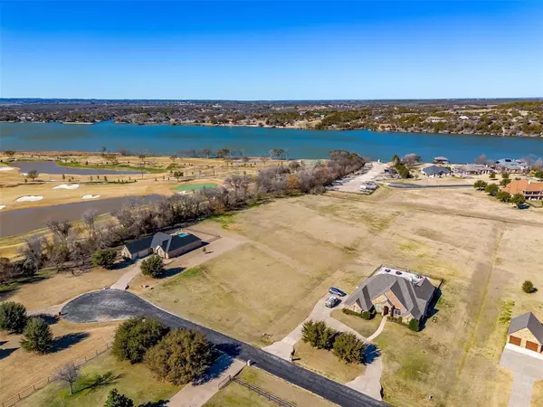 Granbury, TX 76048,1102 W Scandinavian Court