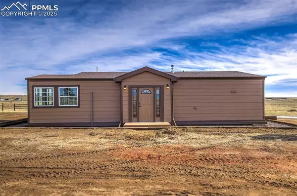 3425 S Calhan HWY, Calhan, CO 80808