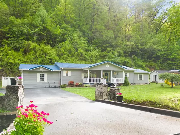 3630 Lesters Fork Road, Grundy, VA 24614