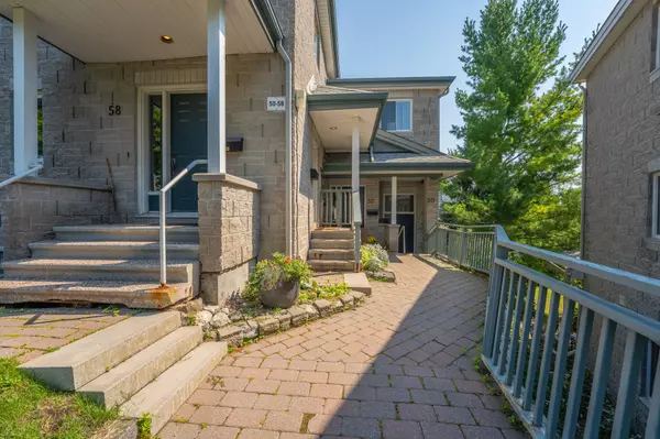 Kanata, ON K2K 2W1,54 ROBSON CT