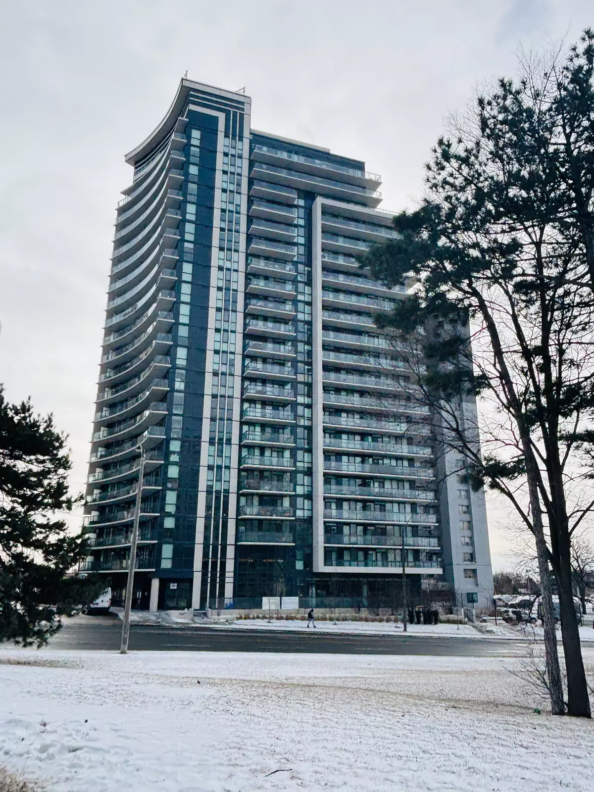 Toronto W04, ON M6L 0A4,1461 Lawrence AVE W #1808