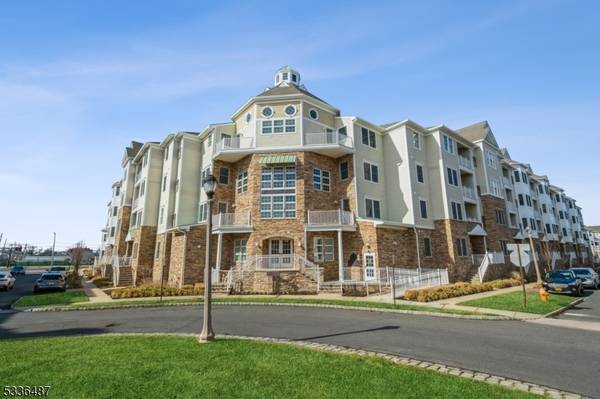 33 Cooper Ave #213, Long Branch City, NJ 07740