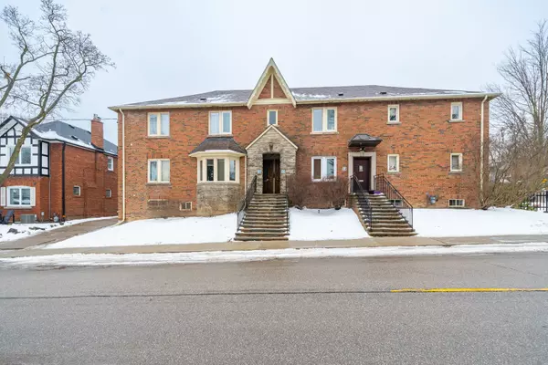 22 Heather ST #Upper, Toronto C04, ON M4R 1Y3