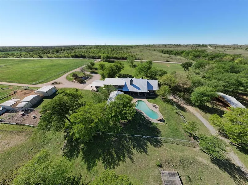 9494 Waide Road, Sanger, TX 76266