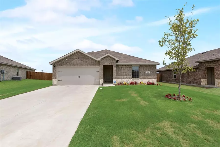 1203 Willowbend Way, Royse City, TX 75189