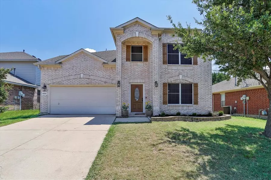 6804 GEYSER Trail, Watauga, TX 76137