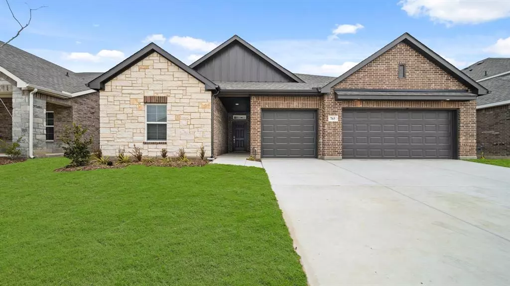 Forney, TX 75126,765 Vineyard Way