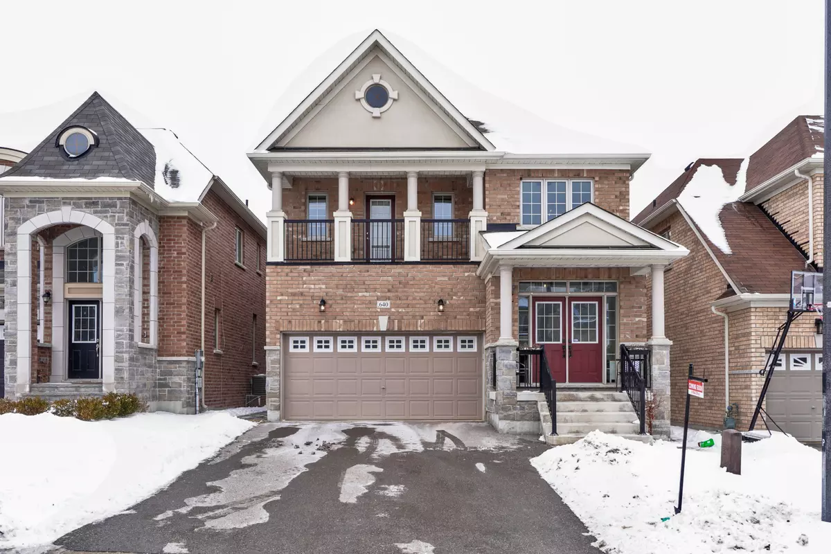 Newmarket, ON L3X 0J4,640 Clifford Perry PL S