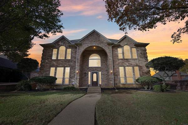 6708 Ledbetter Road, Arlington, TX 76001