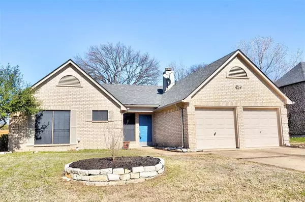 8205 Intrepid Lane, Rowlett, TX 75089