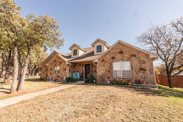 209 Benton Street, Nocona, TX 76255