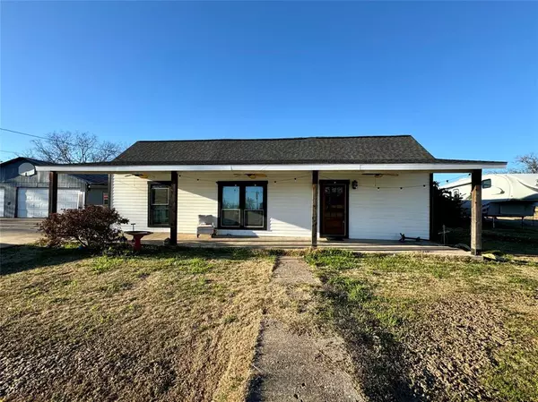 303 E Treadwell, Aquilla, TX 76622