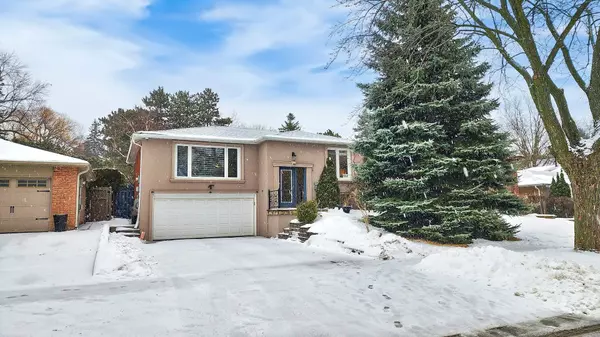 144 Kirk DR, Markham, ON L3T 3L4