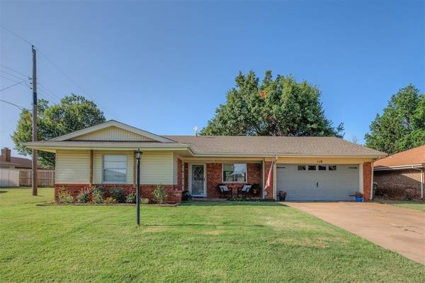 119 S Ruskin Place, Chickasha, OK 73018